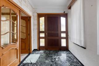 Dit is een vanafprijs. – Karaktervolle bungalow met veel mogelijkheden in ZoutleeuwOntdek deze charmante open bebouwing aan in Zoutleeuw, vol...