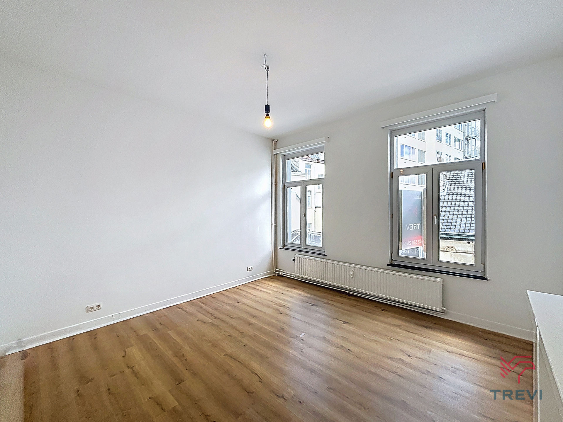 Brussel, volledig gerenoveerde studio - foto 4