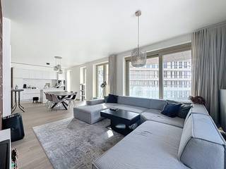 Bent u op zoek naar een prachtig afgewerkt appartement met een top ligging? Dan is deze topper zeker iets voor u! Deze beschikt over 2...