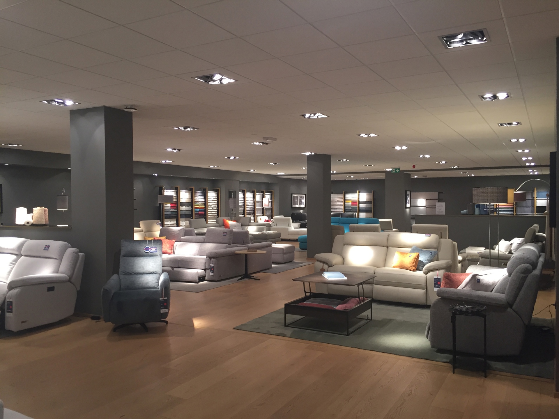 Commercial for rent in Aartselaar - photo 4