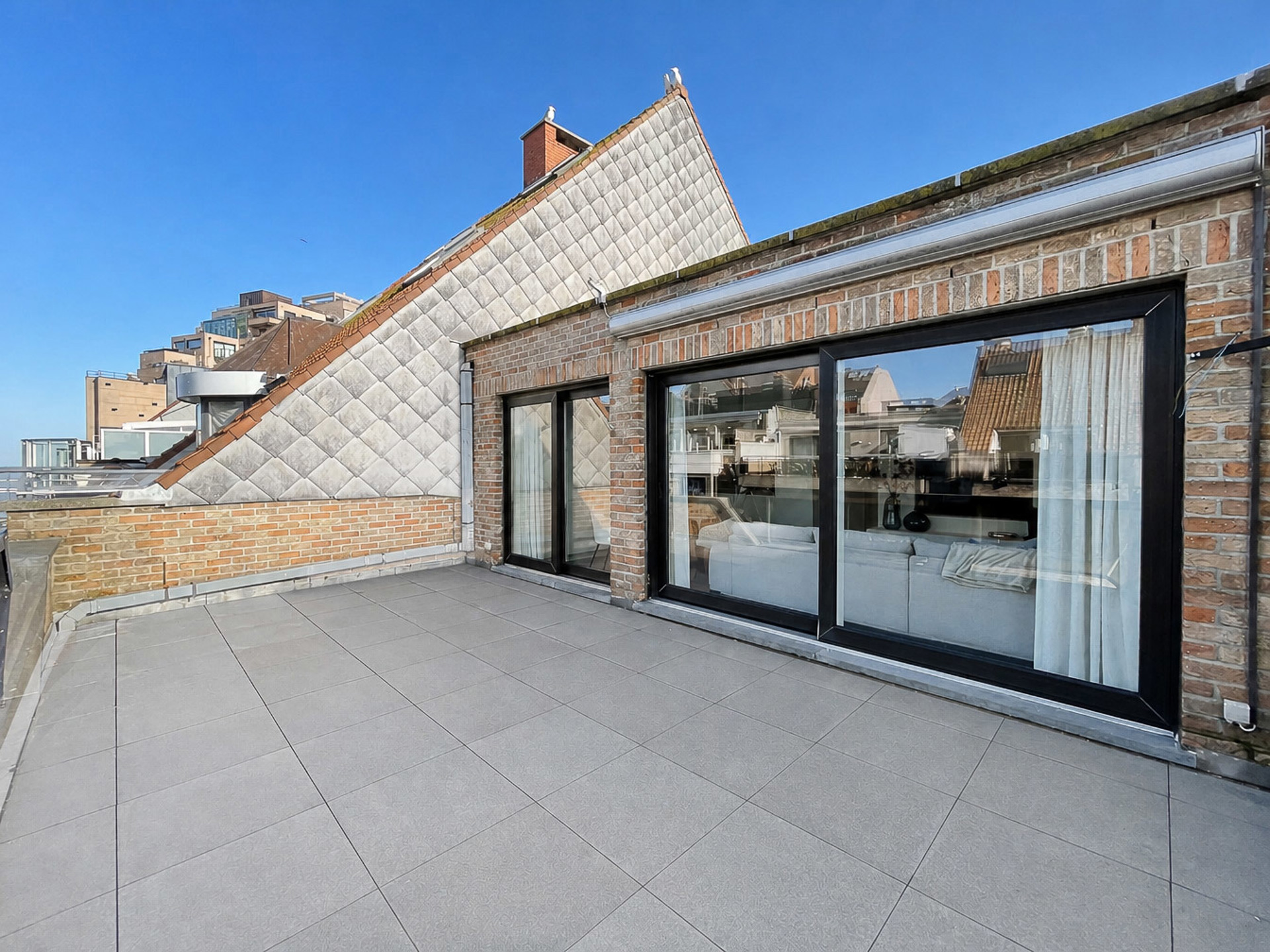 Apartment for sale in Knokke-Heist with 2 bedrooms - photo 3