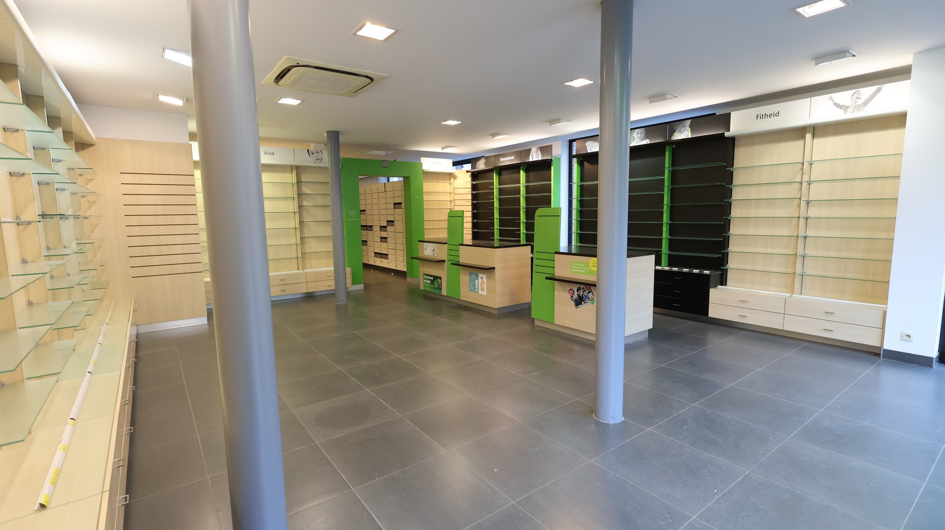 Commercial à louer à Roulers - photo 5