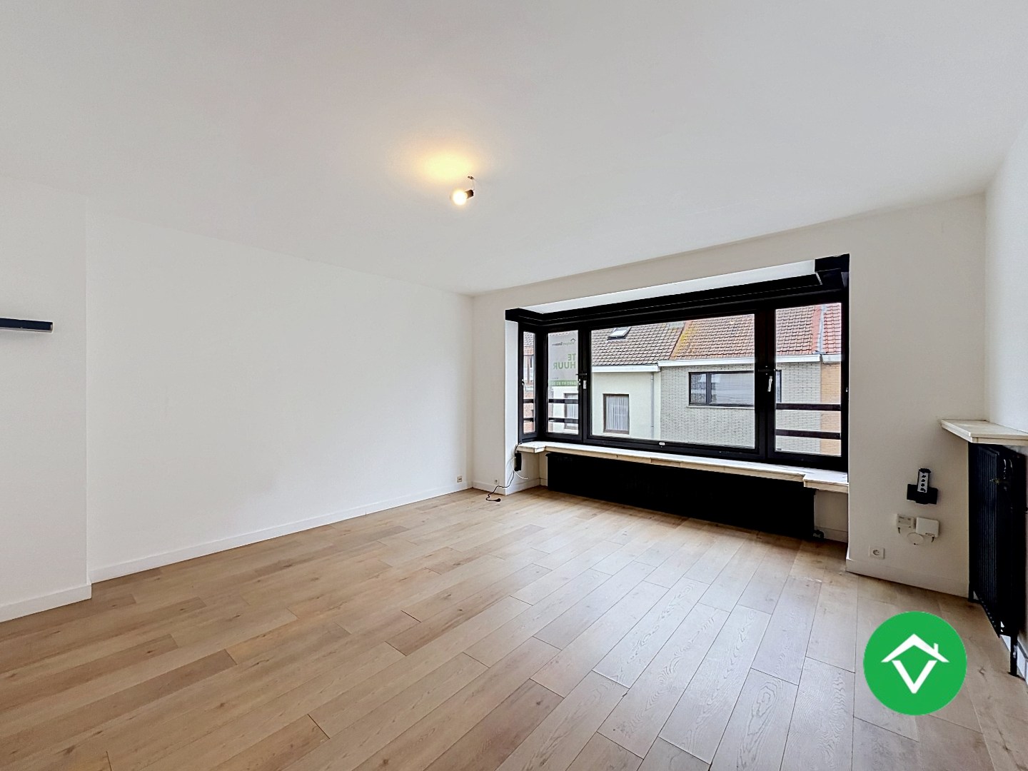 Recent gerenoveerd instapklaar appartement met 2 slaapkamers en terras in Oostende - foto 5