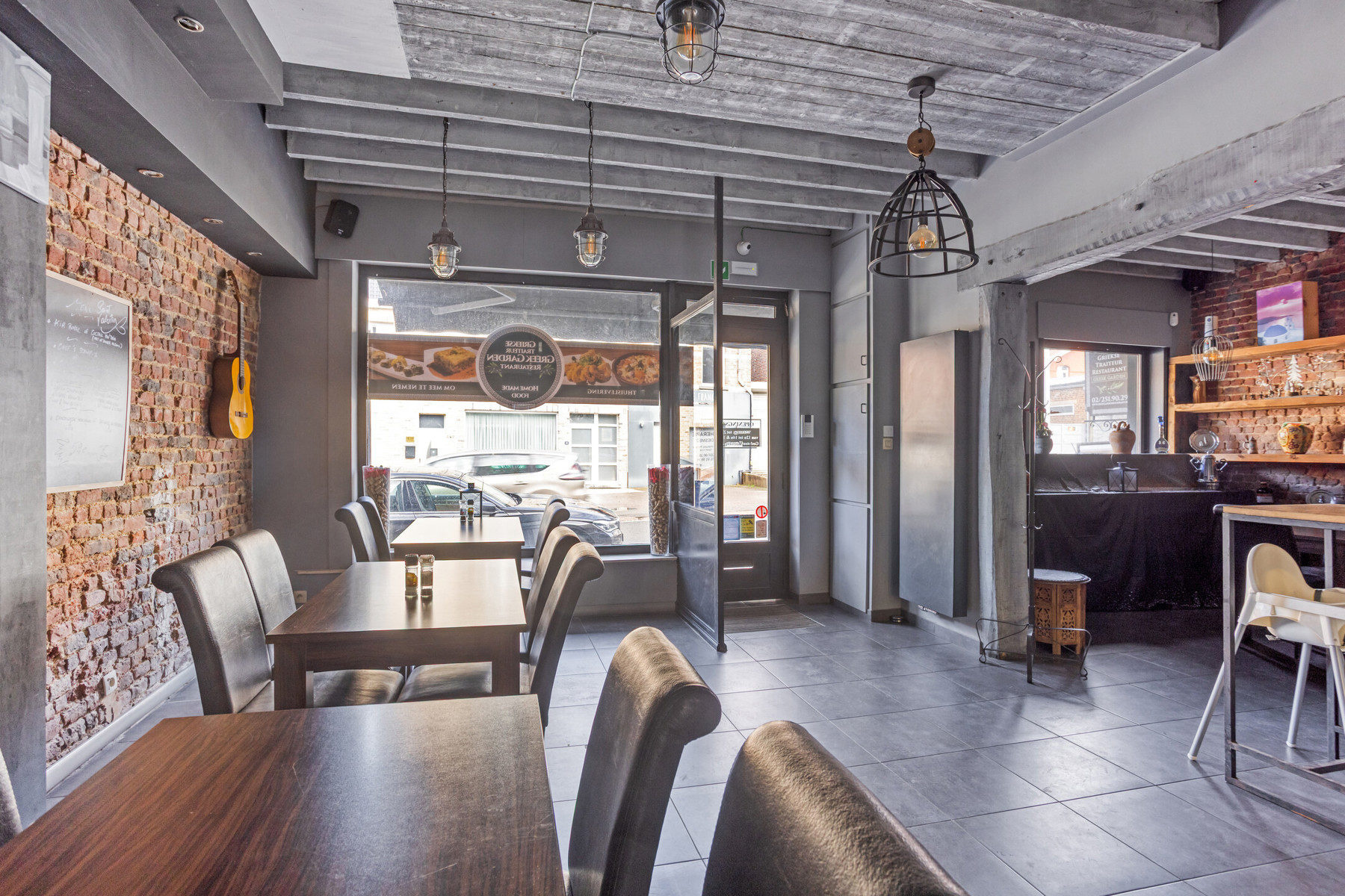 Immeuble commercial avec horeca et appartement - photo 4