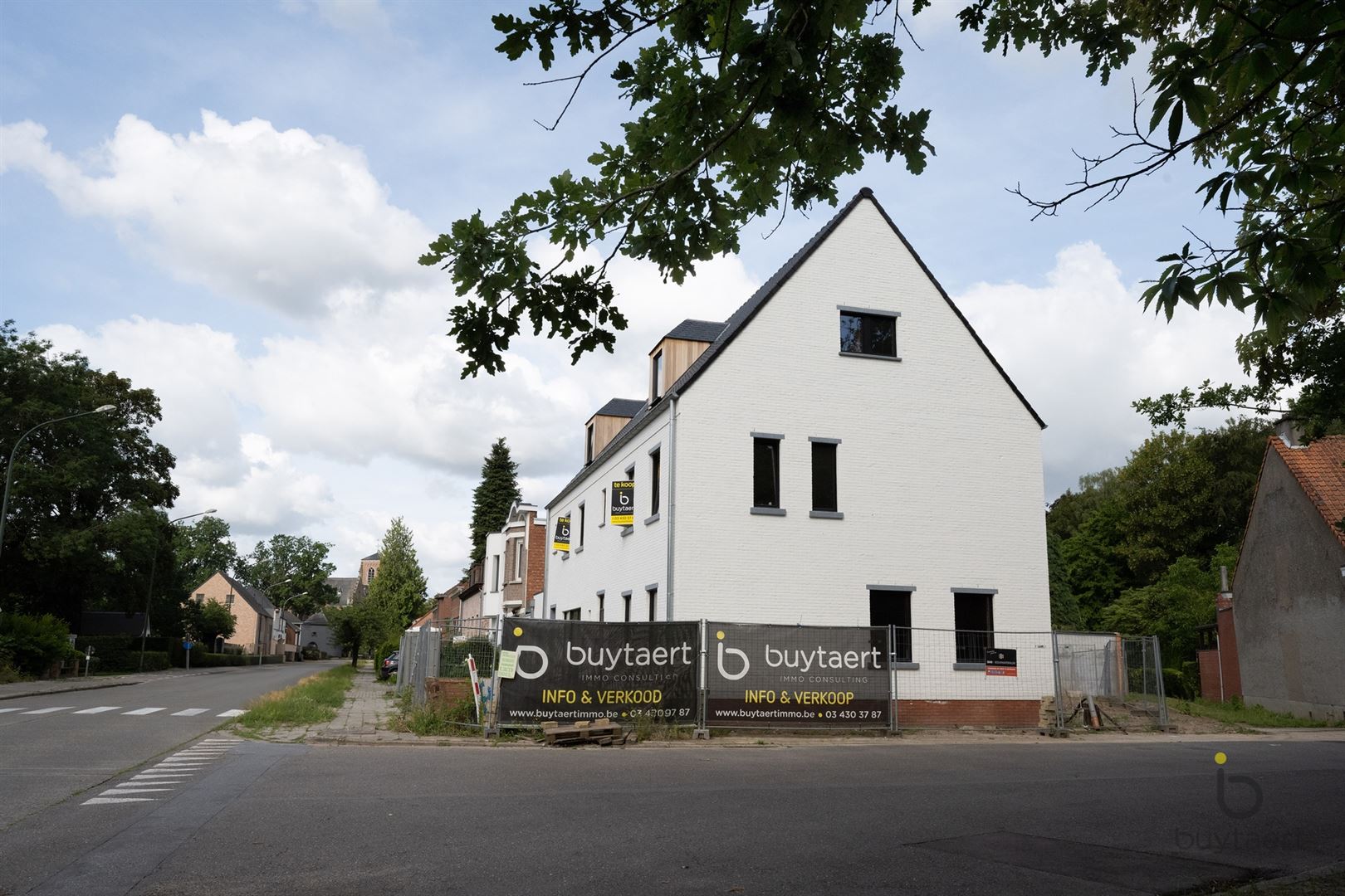 Karaktervolle nieuwbouw BEN half open bebouwing, centraal gelegen nabij het mooie dorpje oud Schilde! - foto 5