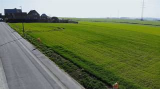 LAATSTE BOUWGROND aan de voet van het Kluisbos!In het prachtige Mont-de-l'Enclus, op de flanken van het gekende Kluisbos, aan de Waalse zijde,...