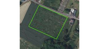 Deze rustig gelegen bouwgrond bevindt zich in Rue des Croix te Villerot. De locatie combineert een aangename en rustige omgeving met een...