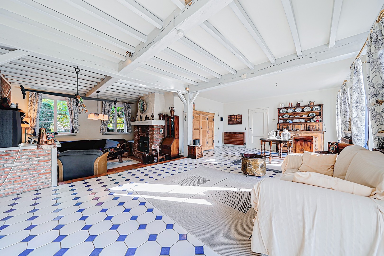 Country villa for sale in the centre of Beerzel - photo 3