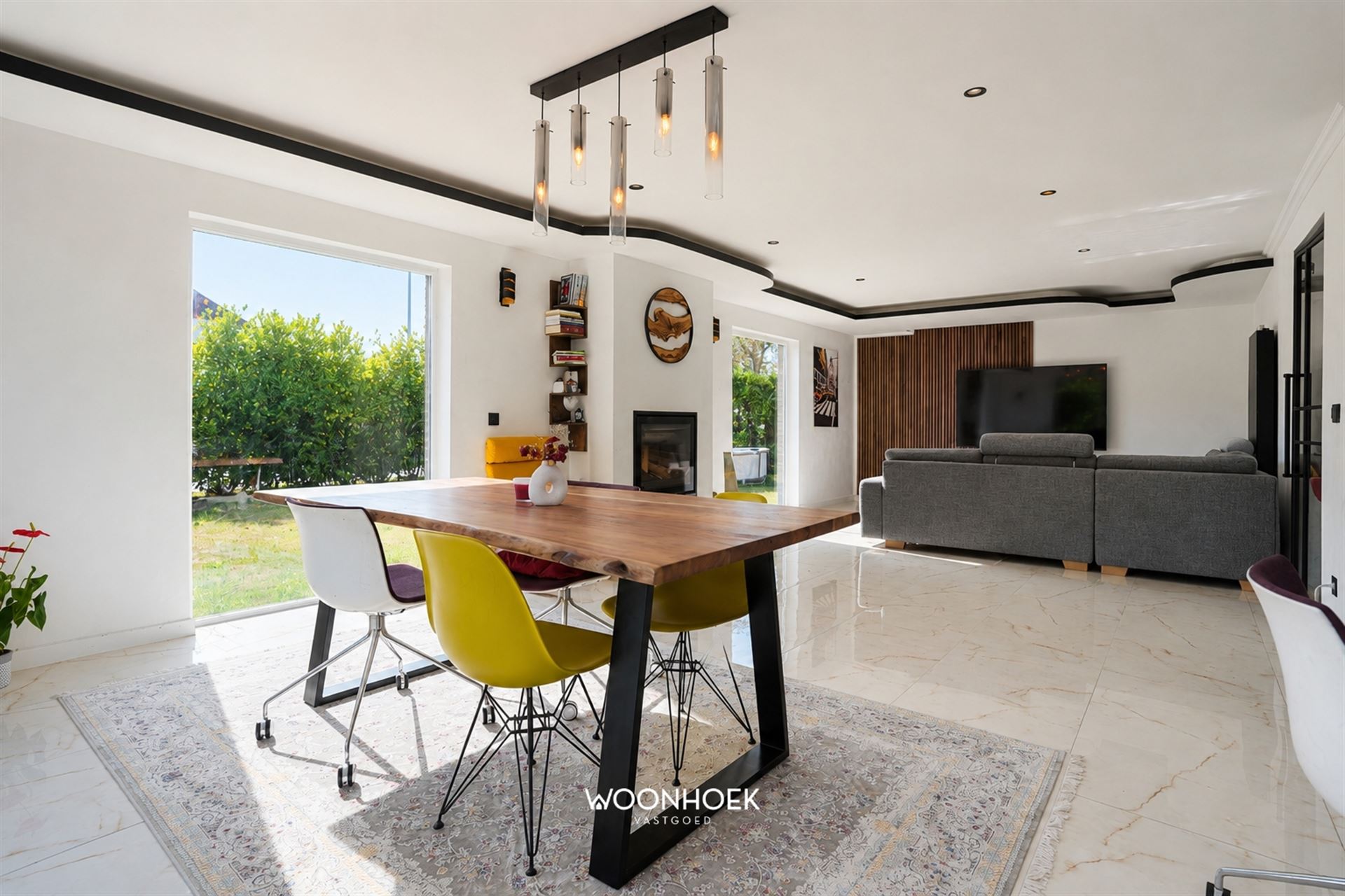 Gerenoveerde villa met bureau en 6 slaapkamers! - foto 5