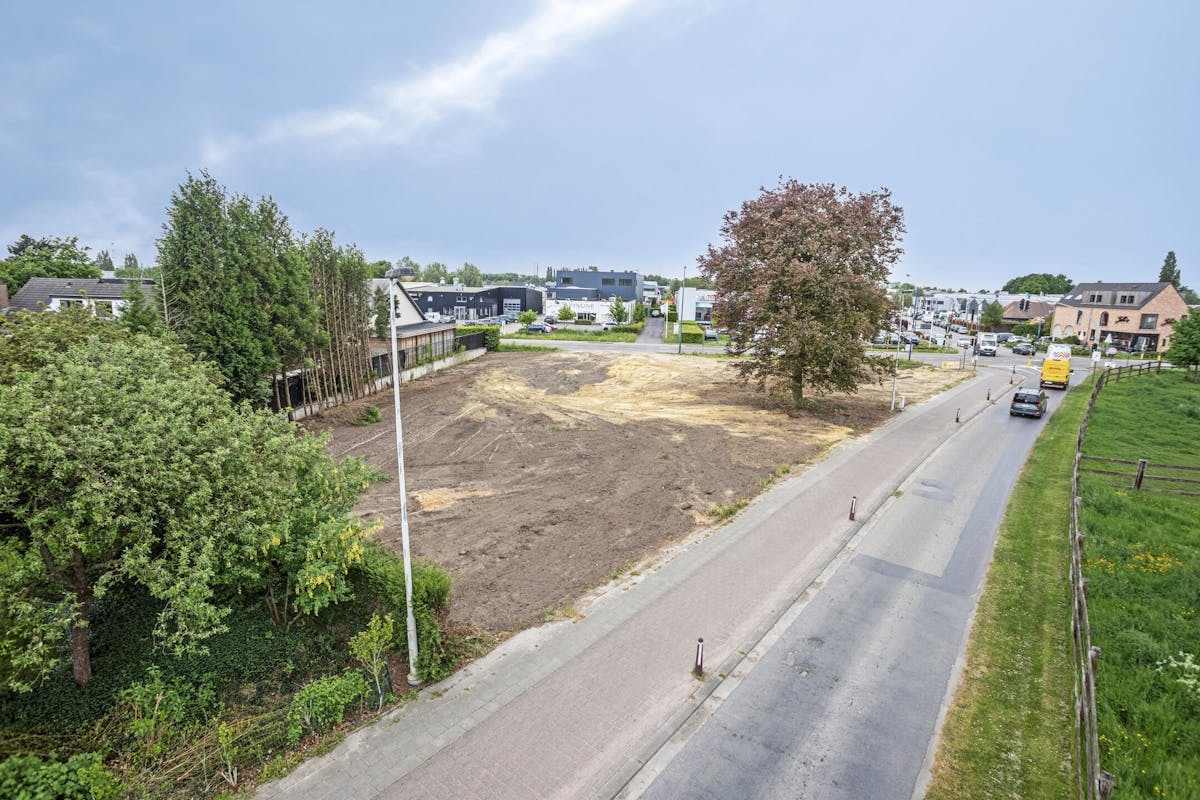 Terrain de 432 m² pour bâtiments mitoyens à Kontich - photo 1