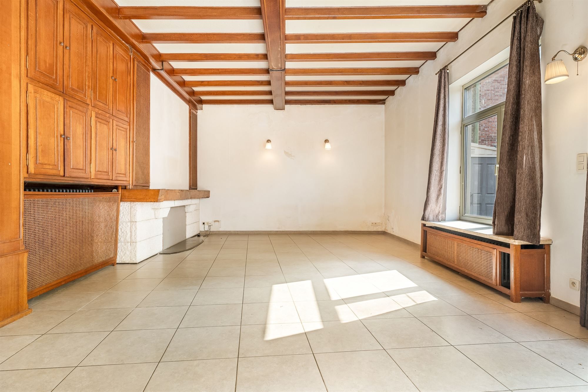 RUIM APPARTEMENT VAN 199 M² MET 2 SLAAPKAMERS, TUIN EN TERRAS OP TOPLOCATIE IN BALEN CENTRUM! - foto 4
