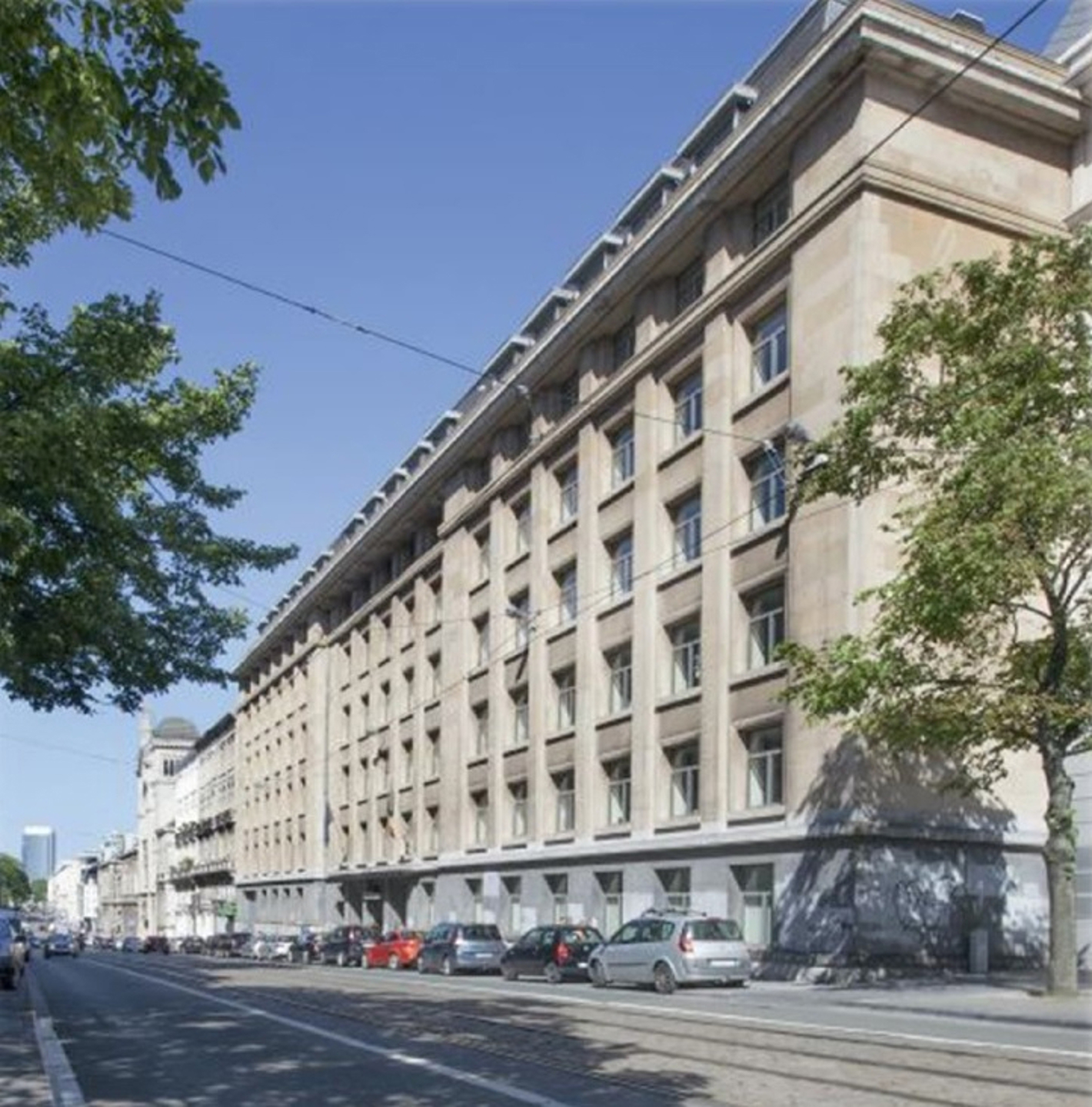 Kantoren te huur - Poelaertplein - foto 1