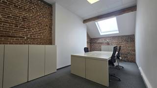 Bureaux tout compris à Herent Découvrez ces bureaux prêts à l'emploi de 20 m² dans un centre d'affaires accueillant à Herent. Situés au premier étage...