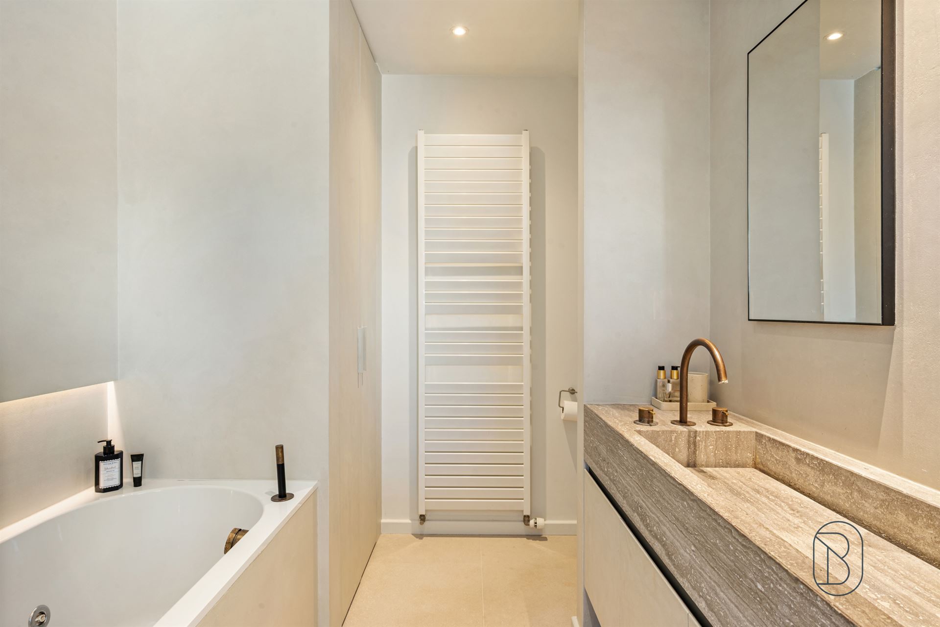 In centrum gelegen exclusieve penthouse met 3 slk en 2 badk! - foto 4