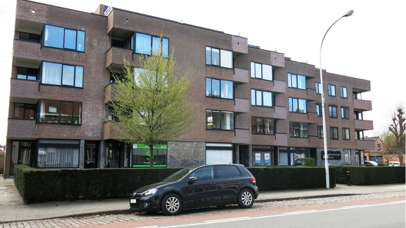 Ondergrondse AUTOSTANDPLAATS te huur in de Moerkerkse Steenweg in Sint-Kruis Brugge.Beschikbaar 1 juni 2026