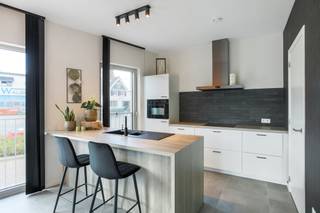 Wanneer je op zoek bent naar een zeer energiezuinig appartement in Beerse, 2 slaapkamers, open keuken, badkamer, afzonderlijk toilet, lift,...