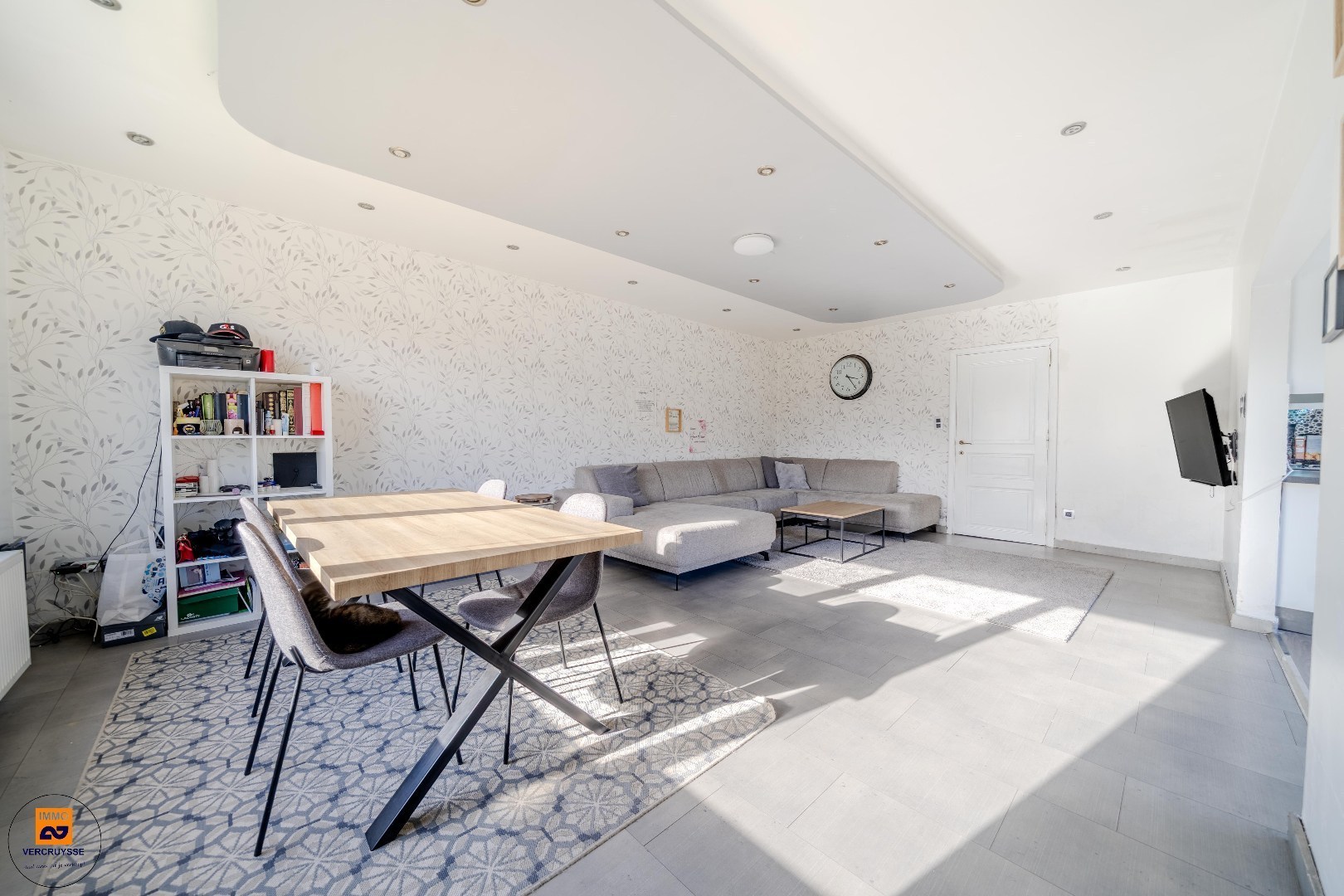 Instapklare bungalow in rustige woonwijk mét ruime tuin te Lievegem - foto 4