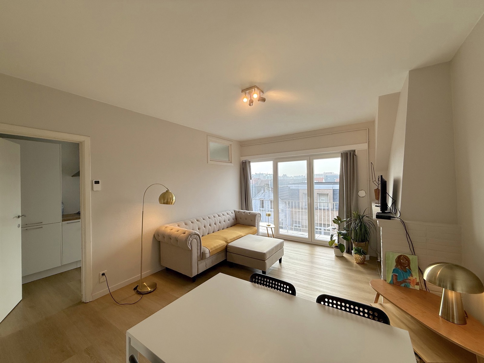 Zongericht en vernieuwd appartement met 2 slpks en terras - foto 3