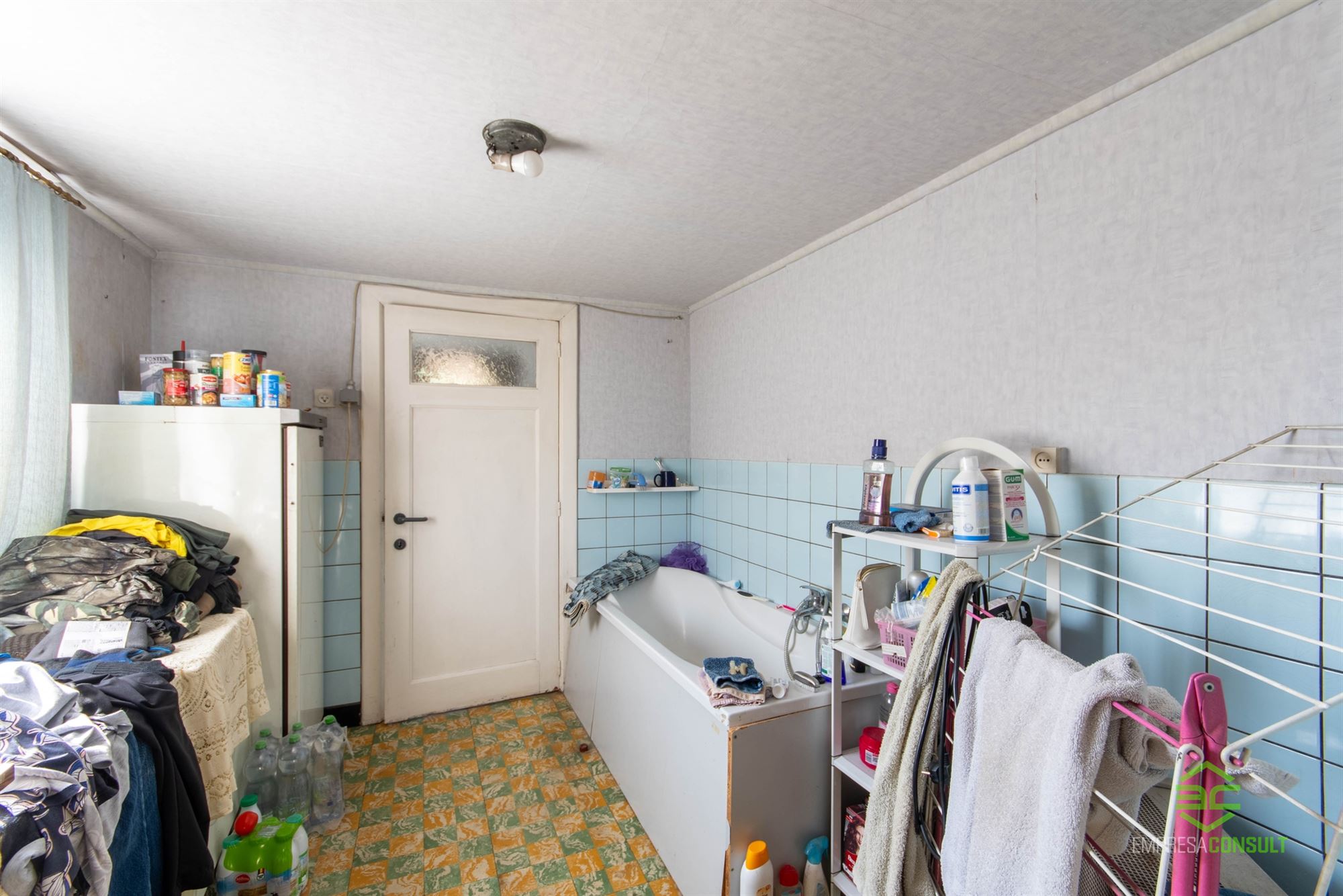 Te renoveren woning met ruime tuin op een rustige ligging! - foto 5