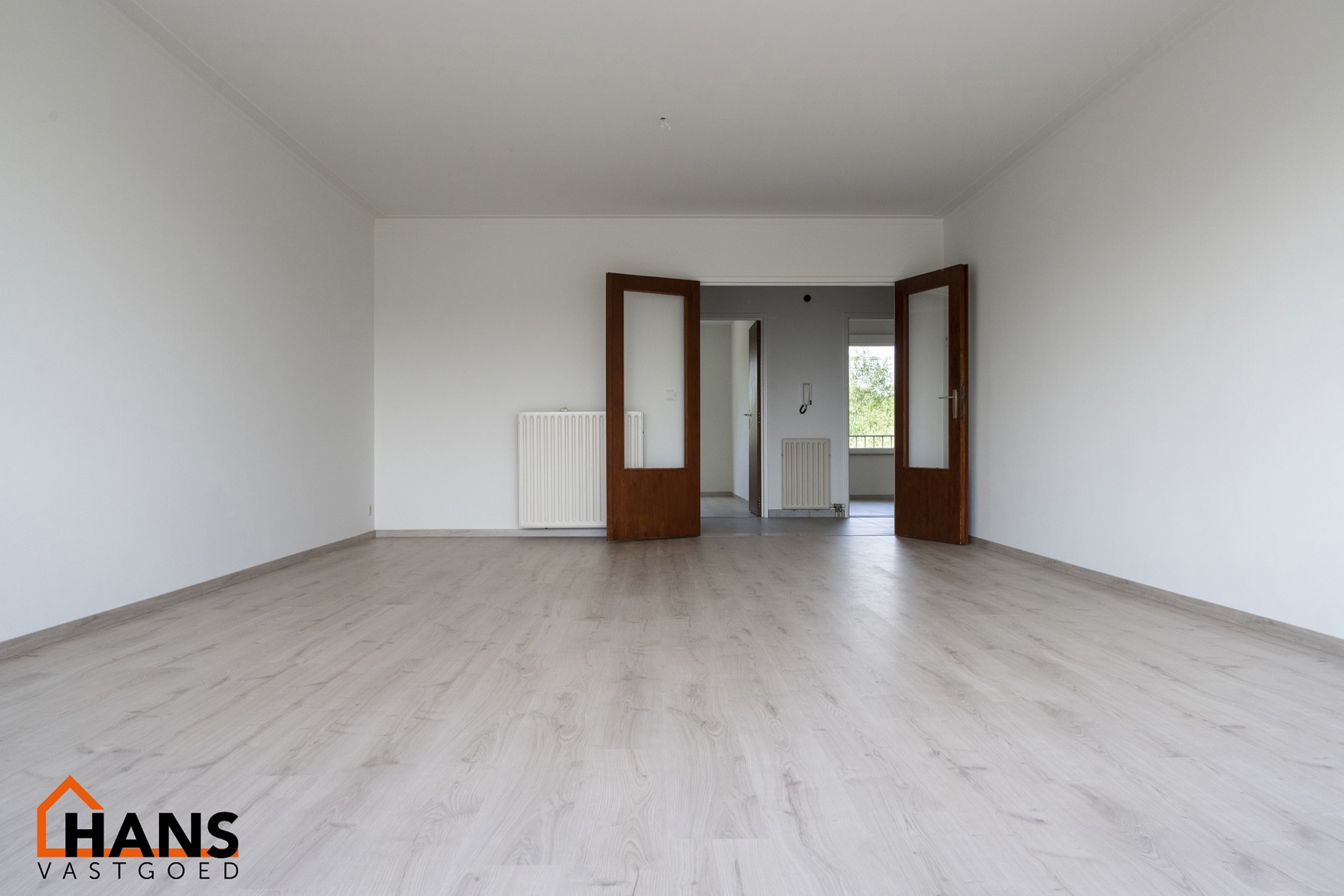 2 slaapkamerappartement met garage. - foto 2