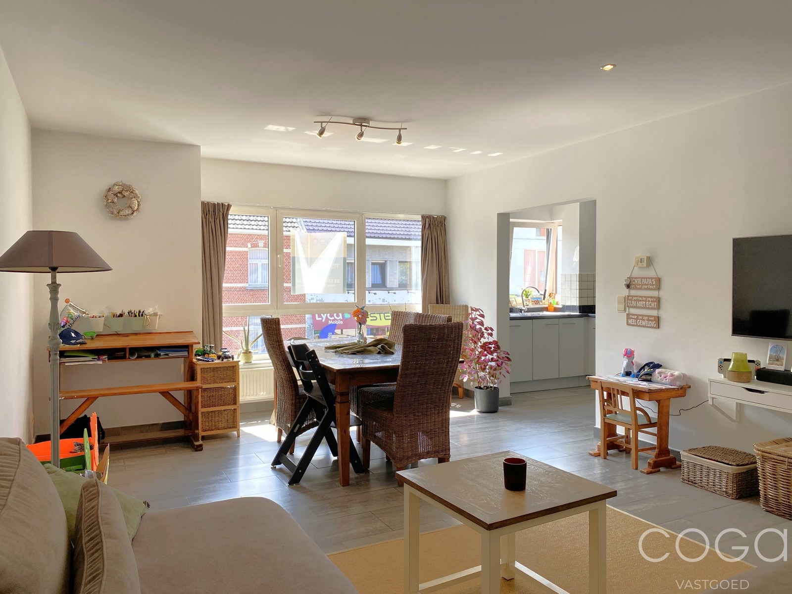 Gezellig appartement met 2 slpks, terras en garagebox! - foto 4