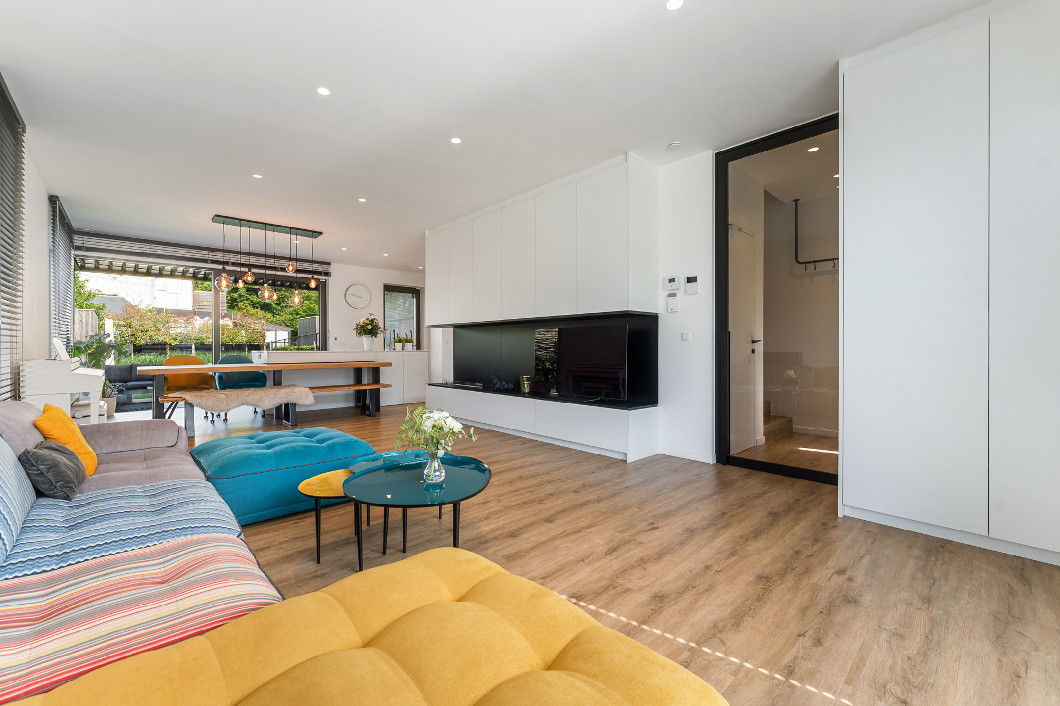 Exclusieve, instapklare woning op toplocatie te Hombeek. - foto 4