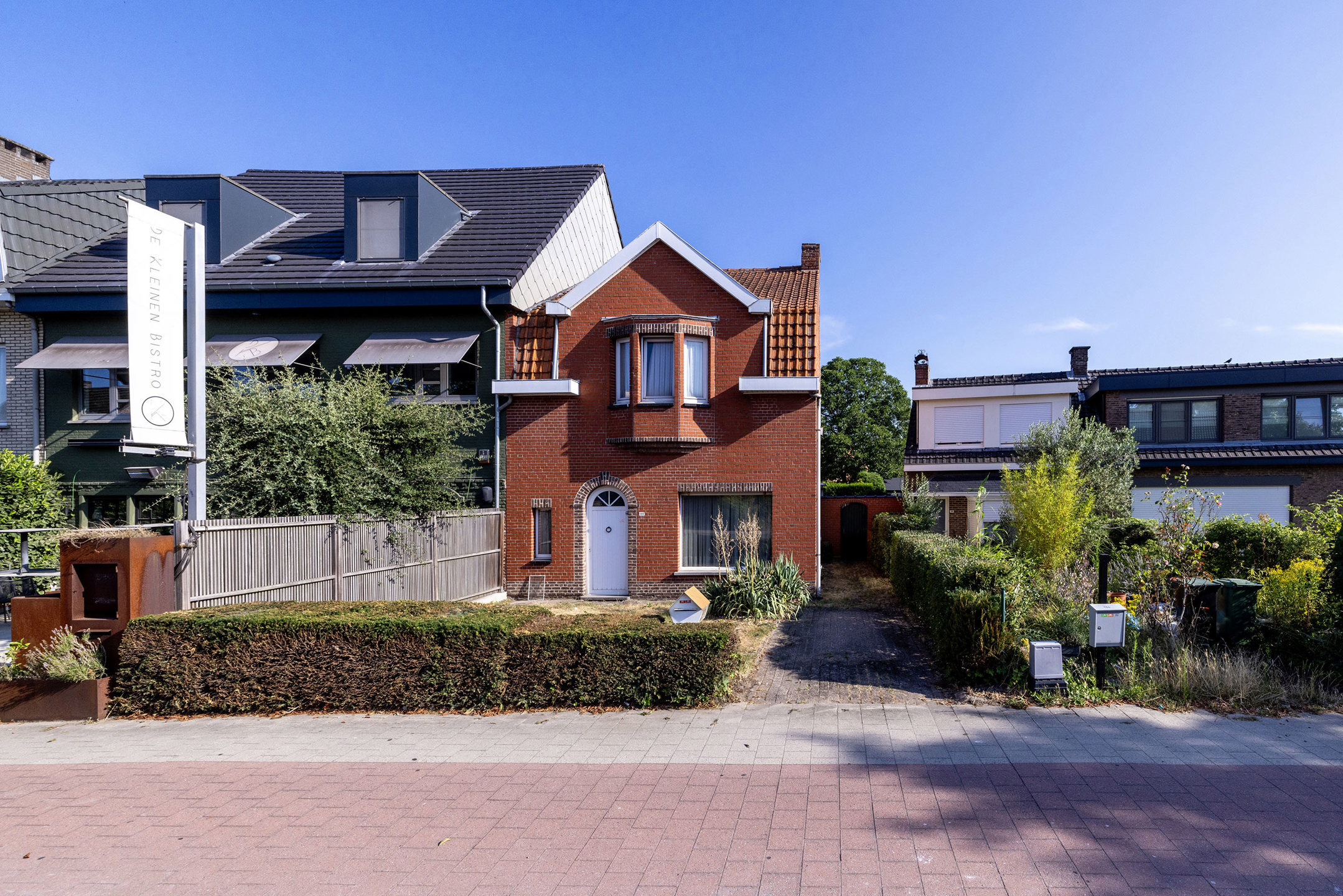 Te renoveren woning in Westmalle op 210m² met 3 slaapkamers! - foto 2