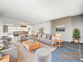 In centrum Kuurne ligt dit pareltje! De ruime living met open ingerichte keuken met eiland geven uit op het unieke ruime terras aan de...