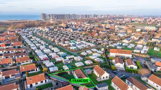 Deze vakantiewoning is gelegen in het rustige en groene Krokopark op de Westendelaan 162 (huisje 22) en biedt een mooie opportuniteit voor wie op...