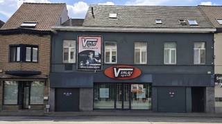Commerciële Ruimte te Huur in Kortenberg: Ideaal voor Retail Deze commerciële eigendom in het hart van Kortenberg is een uitstekende kans voor uw...