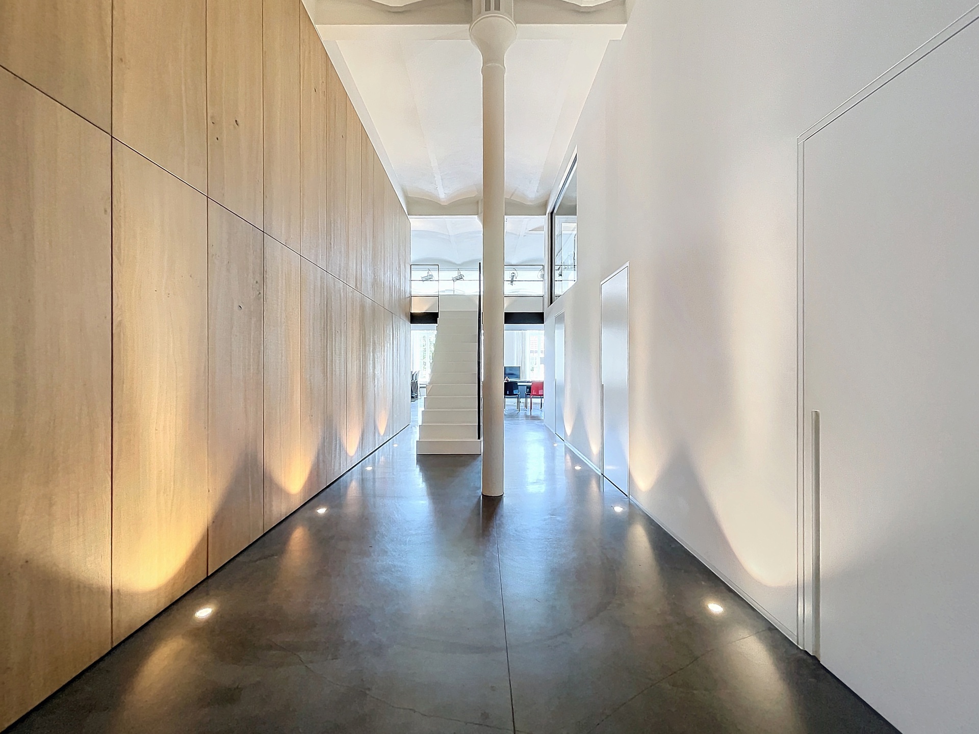 Gemeubelde uitzonderlijke loft met 2 SLPKS en terras te Gent - foto 2