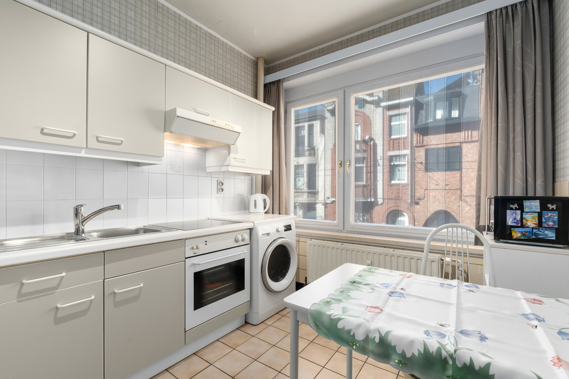 Appartement met potentieel vlak bij de Coupure - foto 5