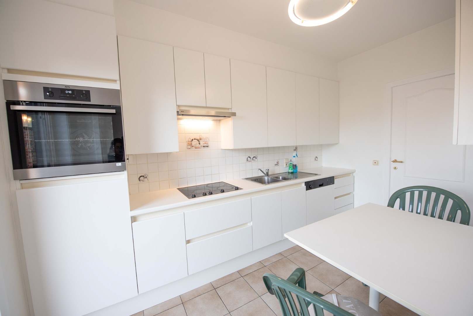 Instapklare woning met tuin en 2 garages in Oeselgem. - foto 4
