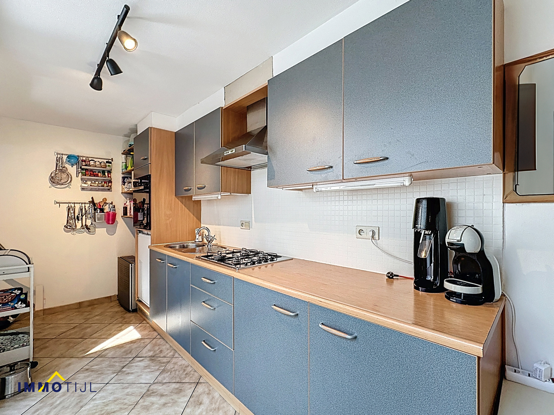 Mooi vernieuwde woning in hartje Aalst!  - foto 3