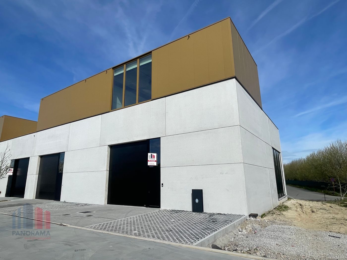 Nieuwbouw KMO-unit van 182 m² met 81 m² kantoorruimte nabij de E403 te huur - foto 1