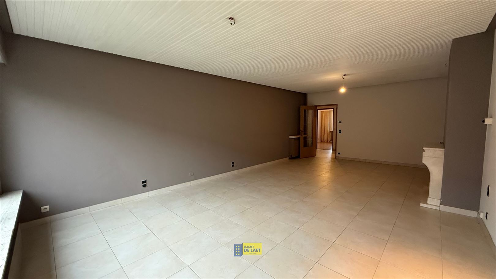 Gelijkvloersappartement met ruime koer, bergings en mogelijkheid tot dubbele garage - foto 4