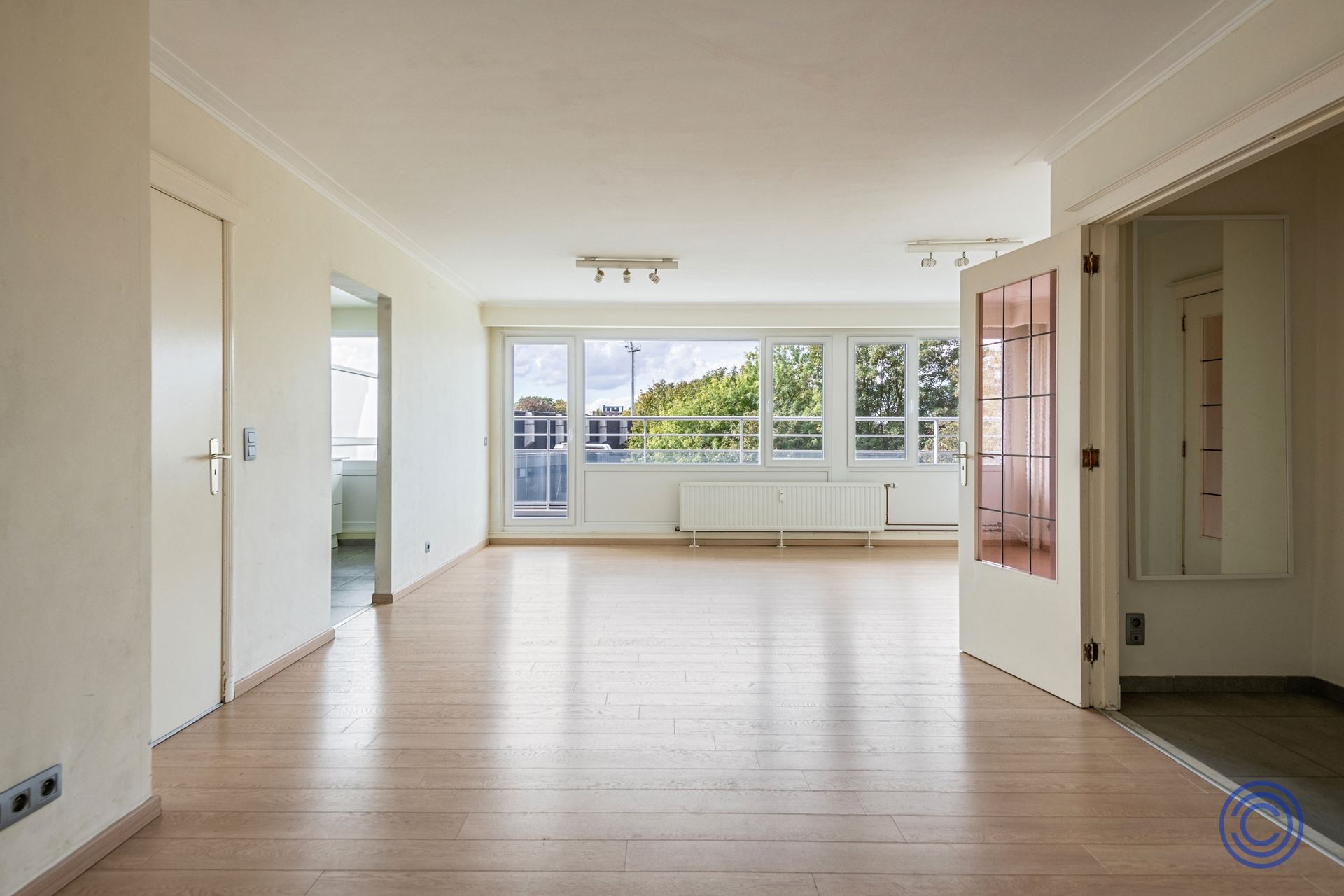Lichtrijk 3-slaapkamerappartement met 2 terrassen en staanplaats nabij Leuven centrum! - foto 1