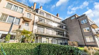 Immo3000 biedt dit unieke duplex penthouse te koop aan op een toplocatie in Korbeek-Lo.Met een uitzonderlijke bewoonbare oppervlakte van maar liefst...