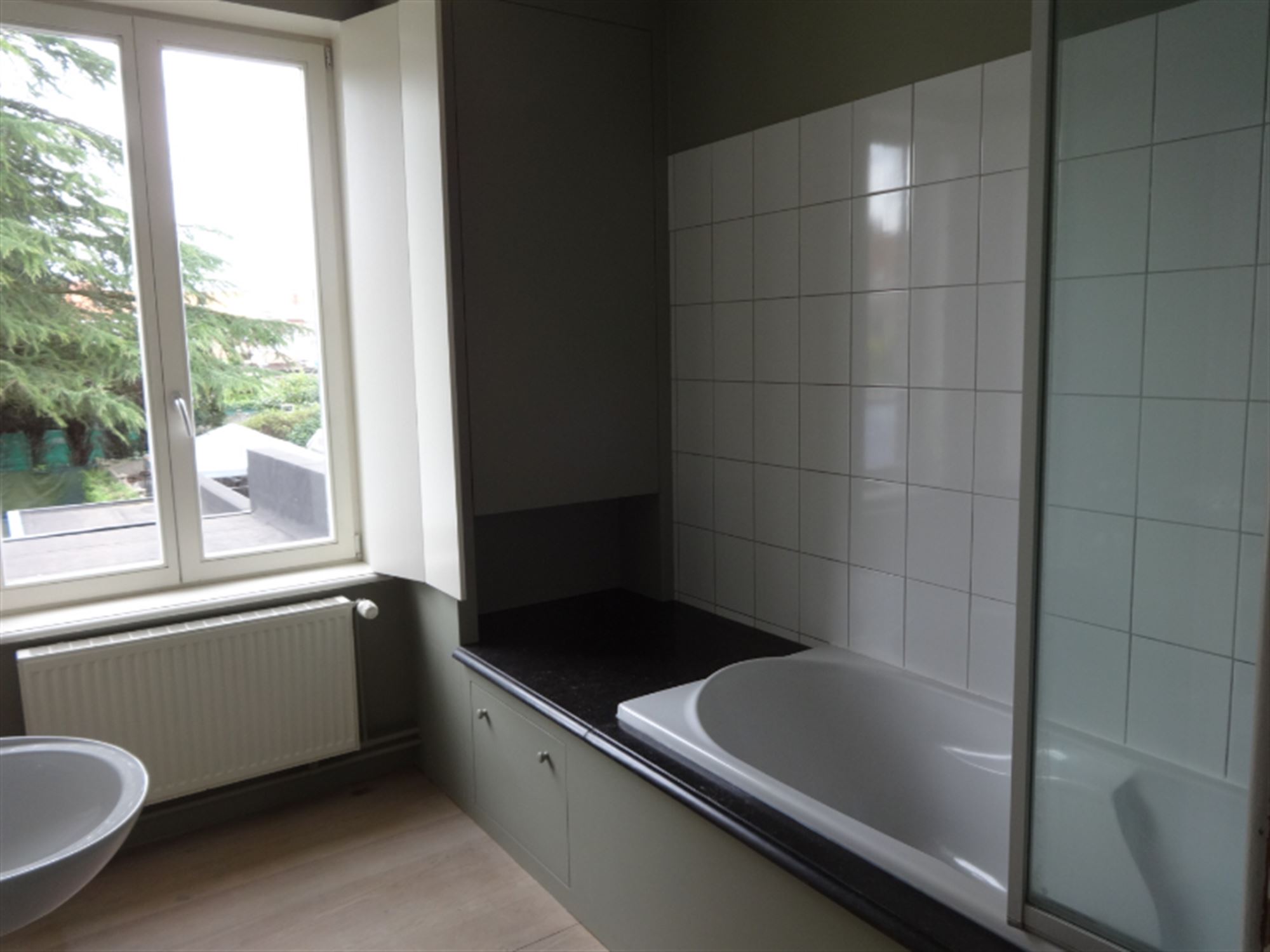 Vernieuwde woning - foto 5