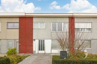 Bent u op zoek naar een woning die u volledig naar eigen smaak kan inrichten? Dan is deze te renoveren woning in Herent precies wat u zoekt. Deze...