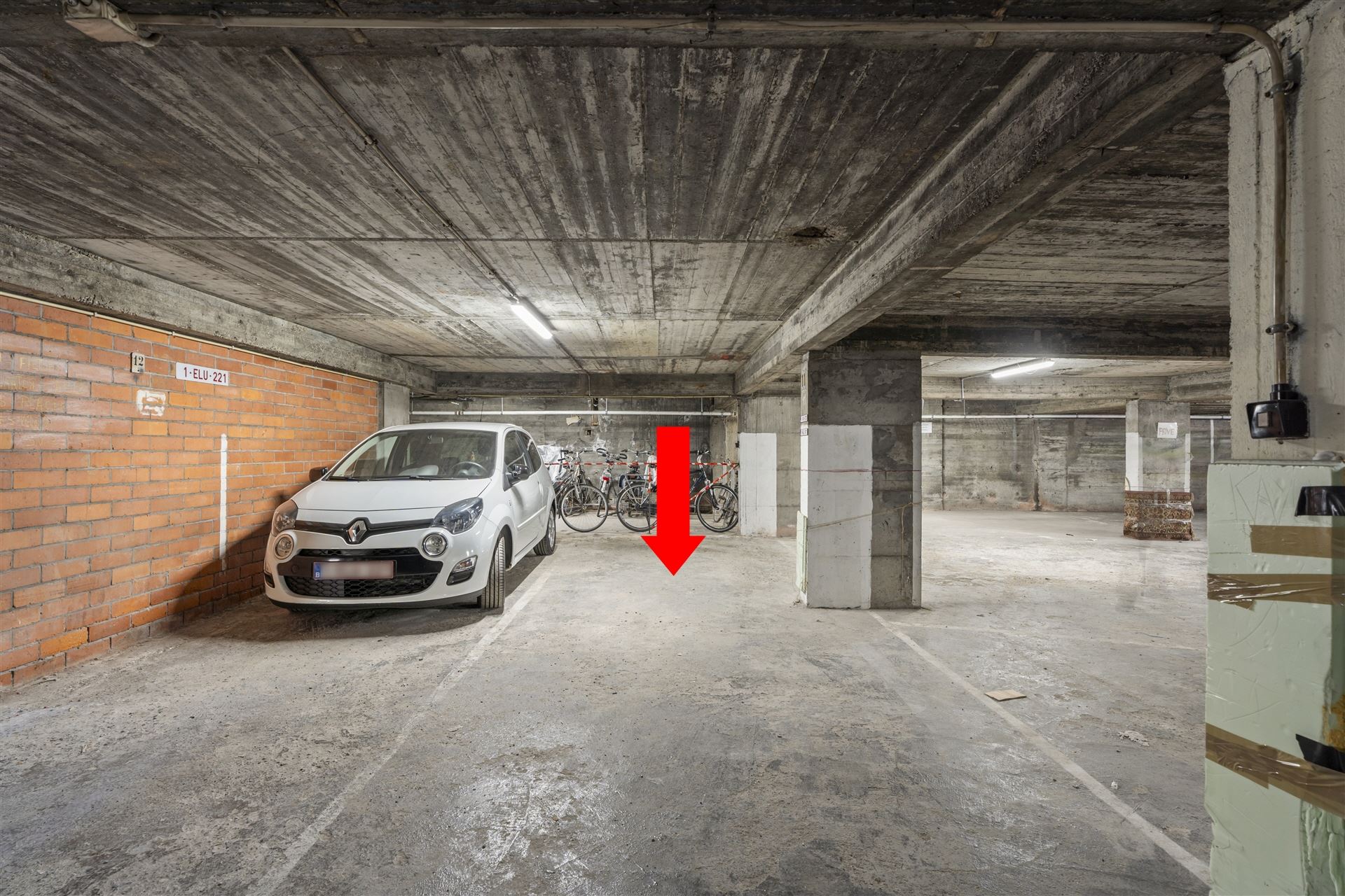 ZEEDIJK / CENTRALE LIGGING  - foto 5