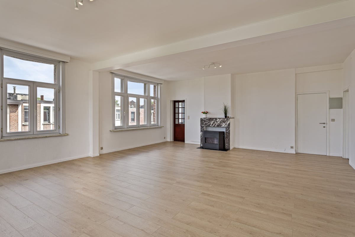 Lichtrijk appartement met 3 slaapkamers te koop in Antwerpen - foto 2