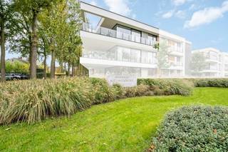 Dit moderne appartement, gebouwd in 2021, ligt aan de Nieuwenhovedreef 37 bus 0202 in Varsenare en biedt u een comfortabele en...