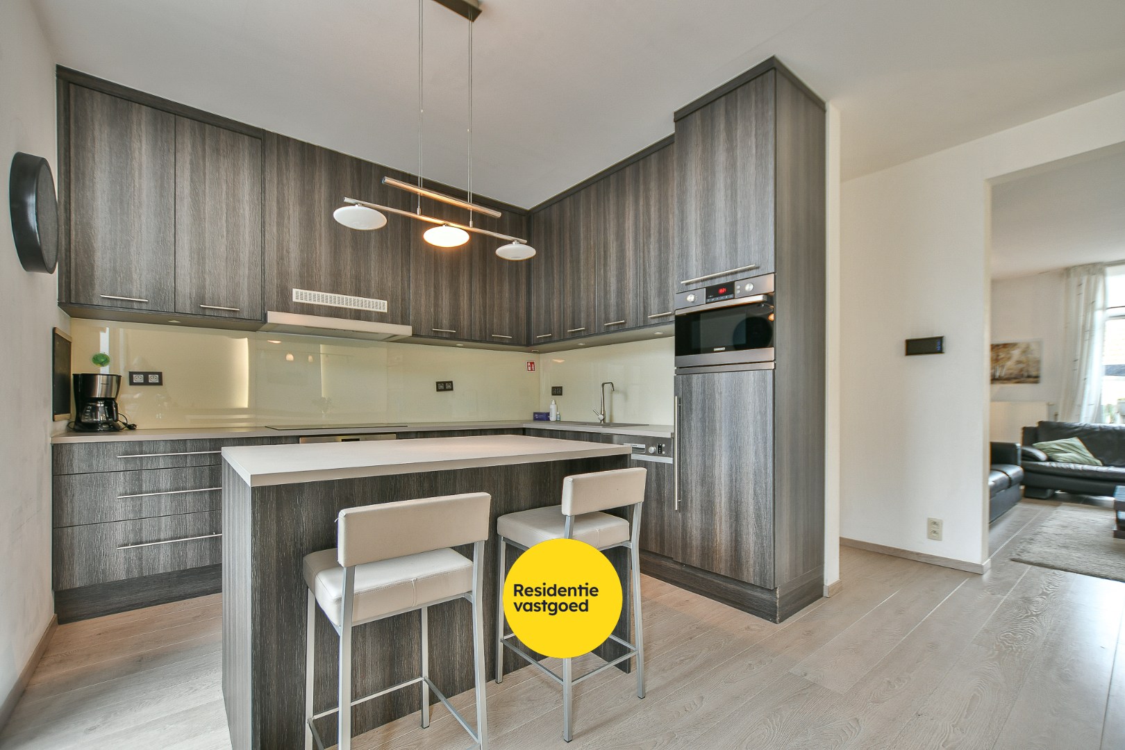 Comfortabel triplexappartement met 3 slaapkamers en terras in hartje Blankenberge - foto 2