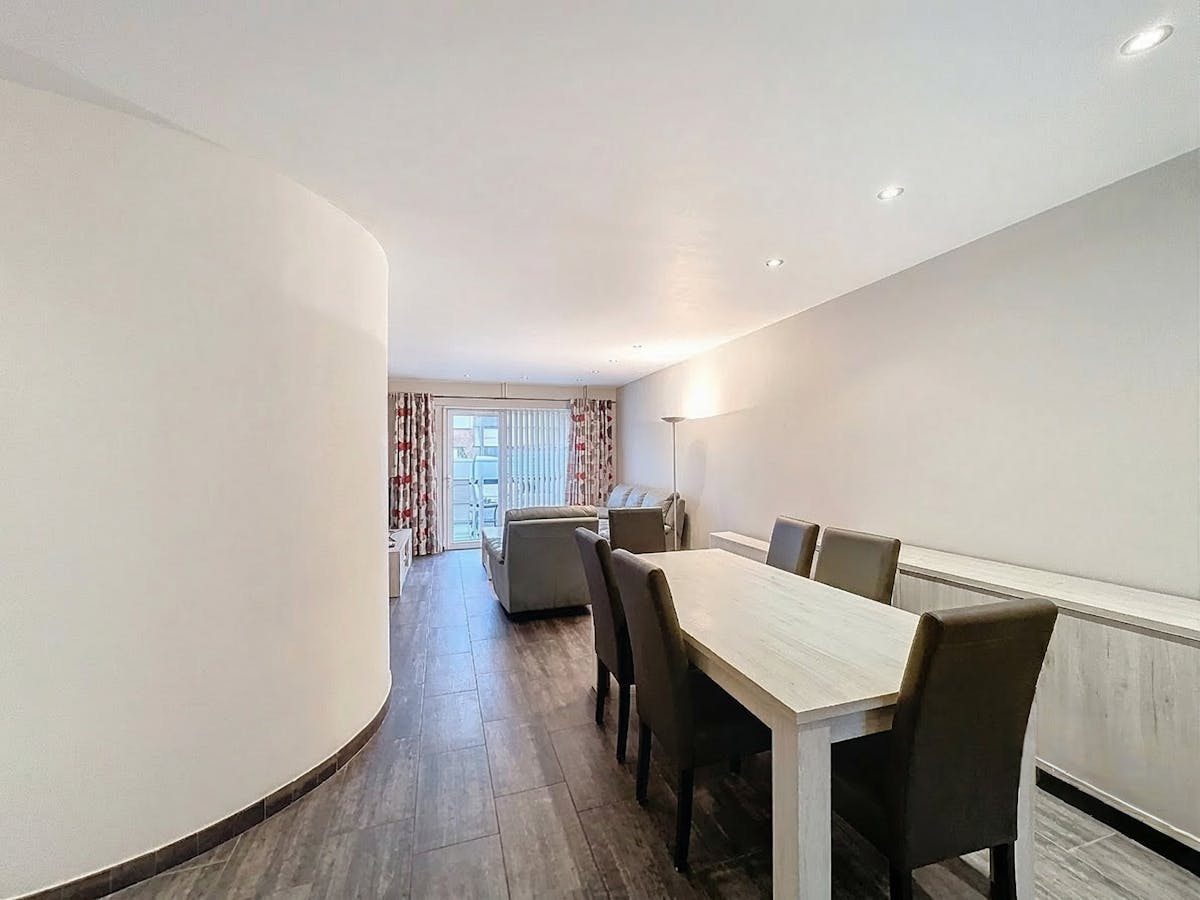 Gezellig 1-slaapkamerappartement met tuin te huur in Hemiksem - foto 4