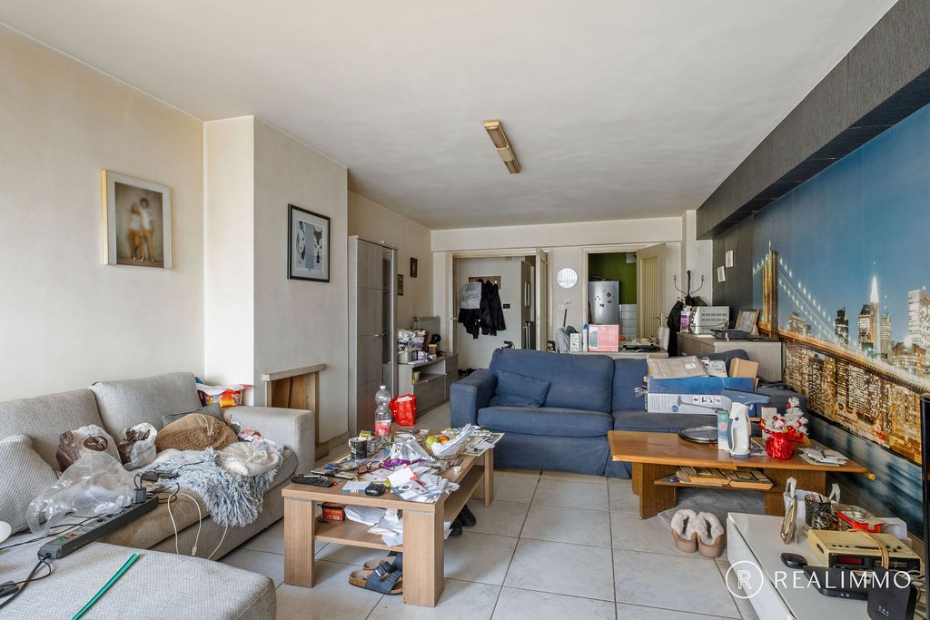 Centraal gelegen verhuurd 2-slaapkamerappartement - foto 4