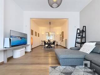 Deze prachtig gerenoveerde woning van 183 m² staat te koop in Tessenderlo-Ham, heeft drie ruime slaapkamers en één badkamer. Het pand beschikt over...