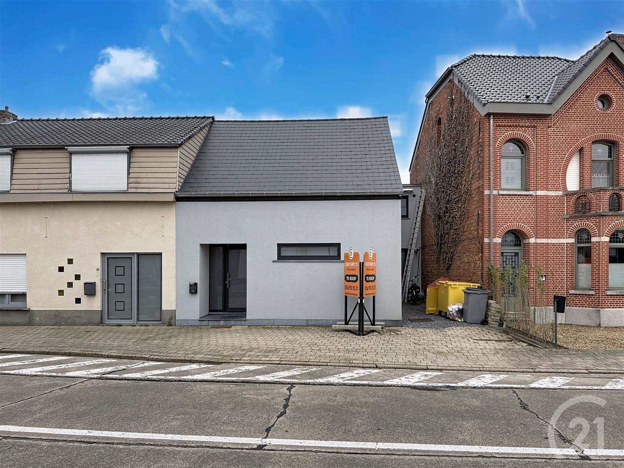 Ruime gezinswoning met 5 slaapkamers in centrum - foto 3