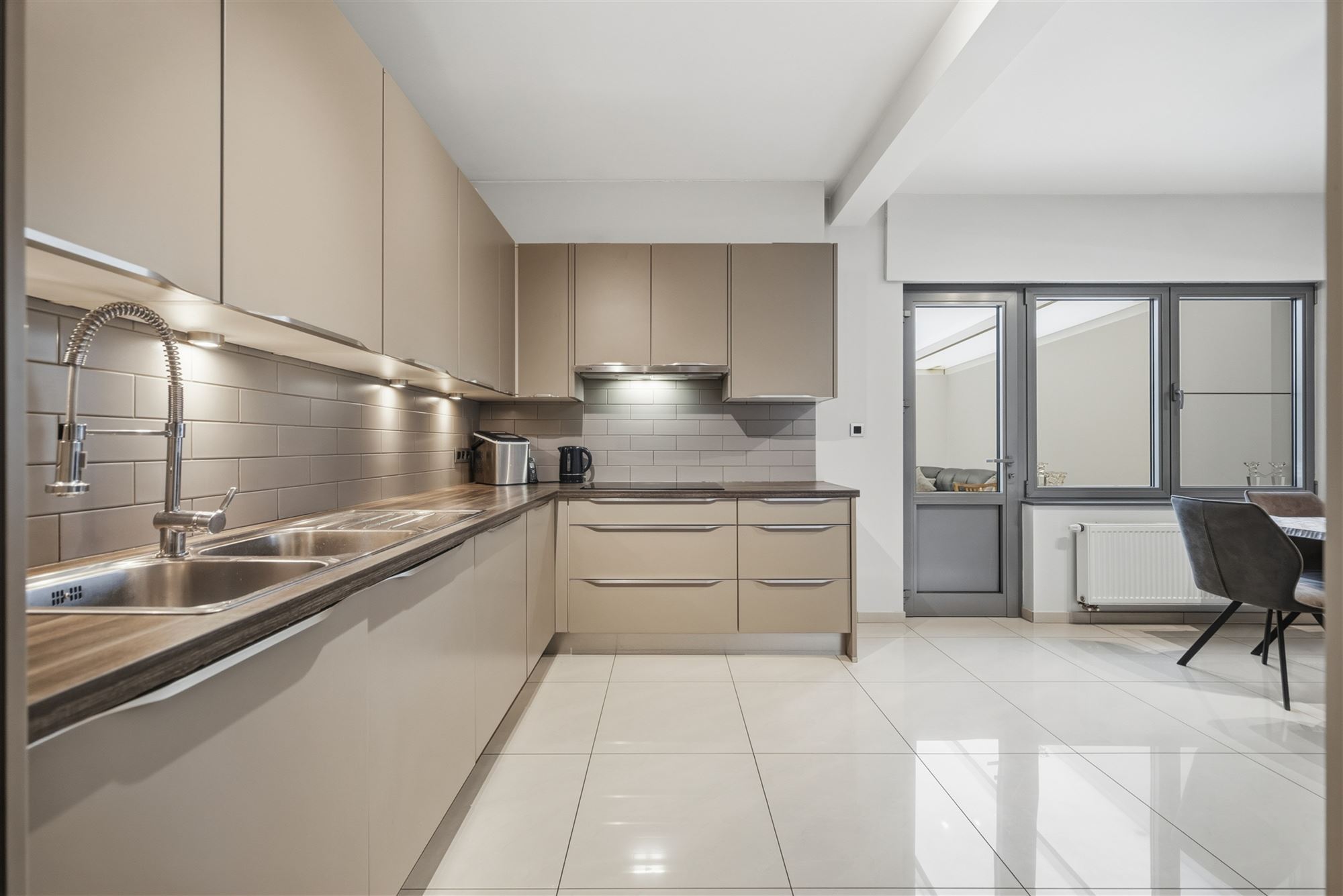 House - photo 4