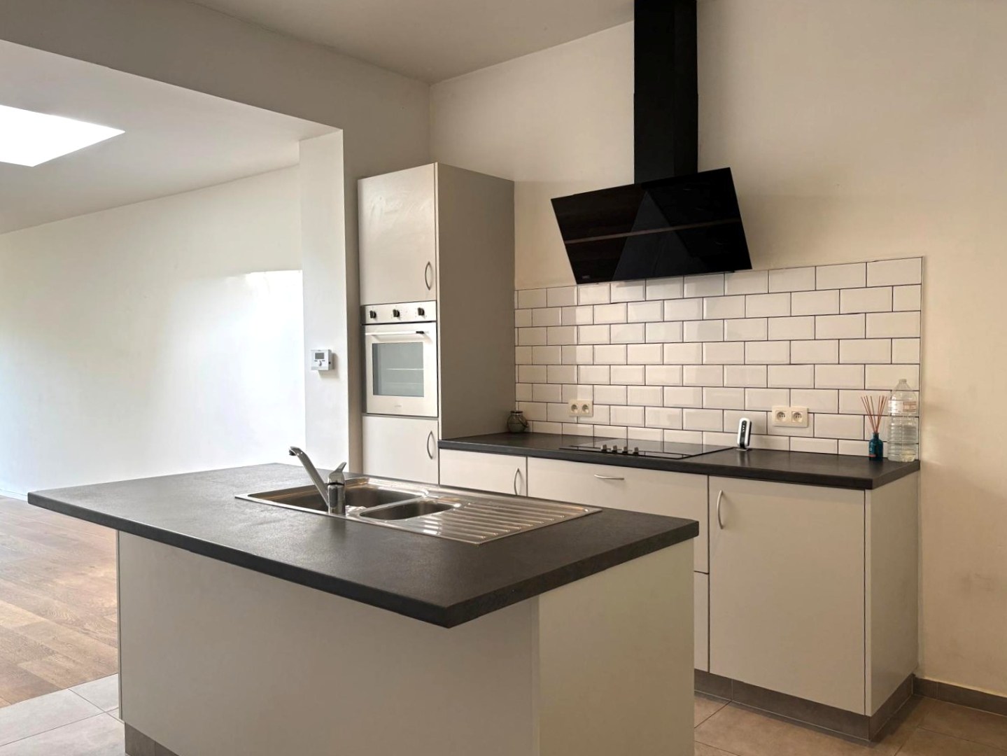 LEUKE RIJWONING MET 3 SLPKS EN TUIN NABIJ R8 - foto 4
